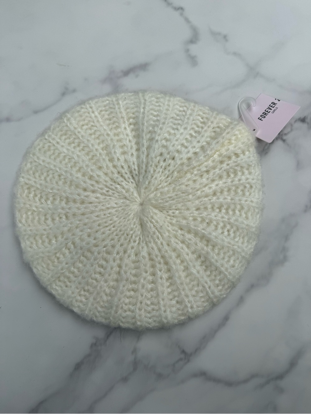 New with Tags Forever 21 Ivory Knit Beret